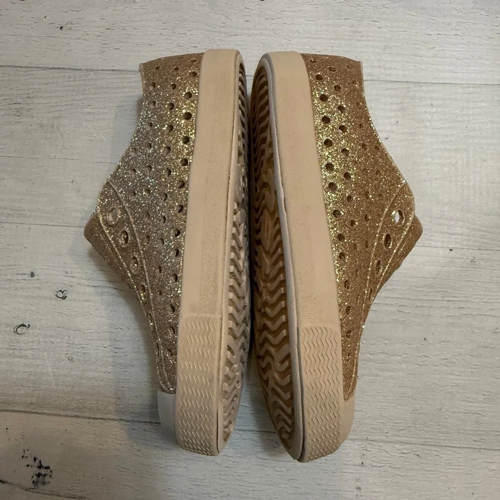 Native Jefferson girls slip on shoes gold glitter little kids‎ size 7